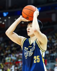 乐鱼体育-杜锋正式回应焦泊乔离队！广东传3坏消息，下场爆冷广厦基本无望